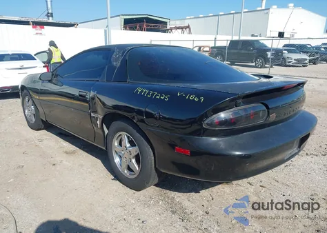 1999 Chevrolet Camaro из США, поврежденный, VIN 2G1FP22K5X2111869